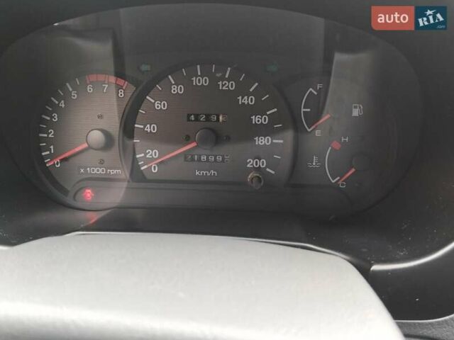 Серый Хендай Акцент, объемом двигателя 1.5 л и пробегом 218 тыс. км за 3250 $, фото 8 на Automoto.ua