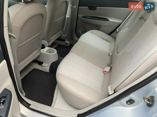 Хендай Акцент 2007 в Одессе на Automoto.ua Серый Хендай Акцент, объемом двигателя 1.4 л и пробегом 220 тыс. км за 5100 $, фото 19 на Automoto.ua