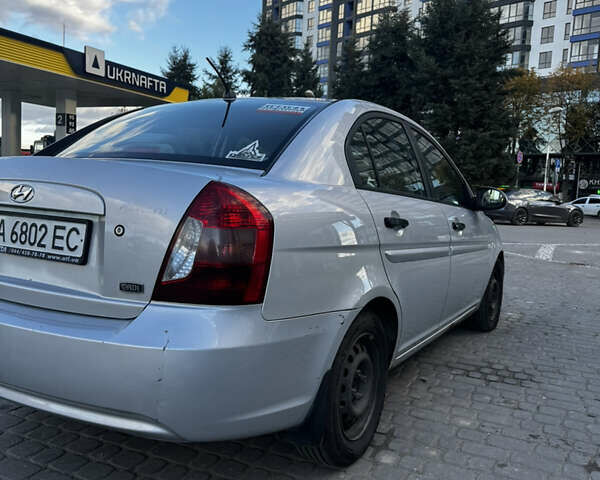 Хендай Акцент 2007 у Івано-Франківську на Automoto.ua Сірий Хендай Акцент, об'ємом двигуна 1.6 л та пробігом 301 тис. км за 3500 $, фото 5 на Automoto.ua