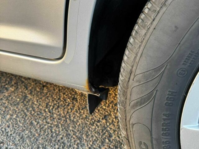 Хендай Акцент 2007 в Днепре (Днепропетровске) на Automoto.ua Серый Хендай Акцент, объемом двигателя 1.4 л и пробегом 223 тыс. км за 4800 $, фото 9 на Automoto.ua