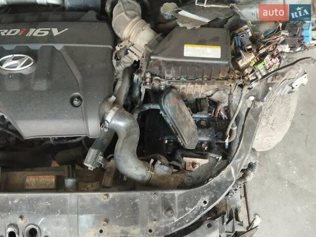 Серый Хендай Акцент, объемом двигателя 1.5 л и пробегом 180 тыс. км за 2500 $, фото 6 на Automoto.ua