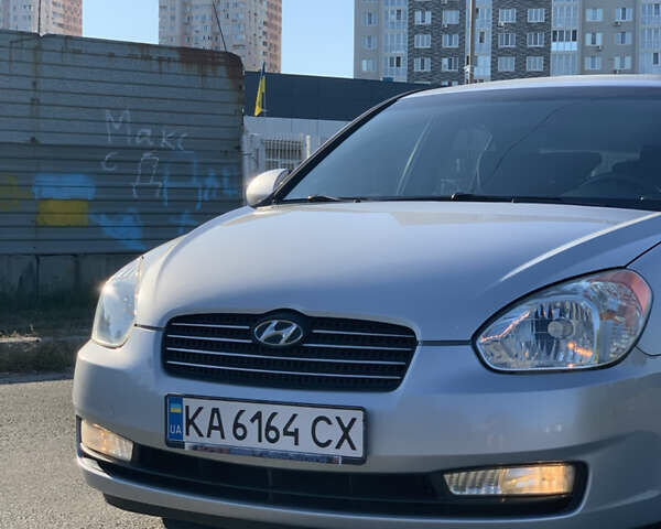 Серый Хендай Акцент, объемом двигателя 1.4 л и пробегом 157 тыс. км за 5600 $, фото 21 на Automoto.ua