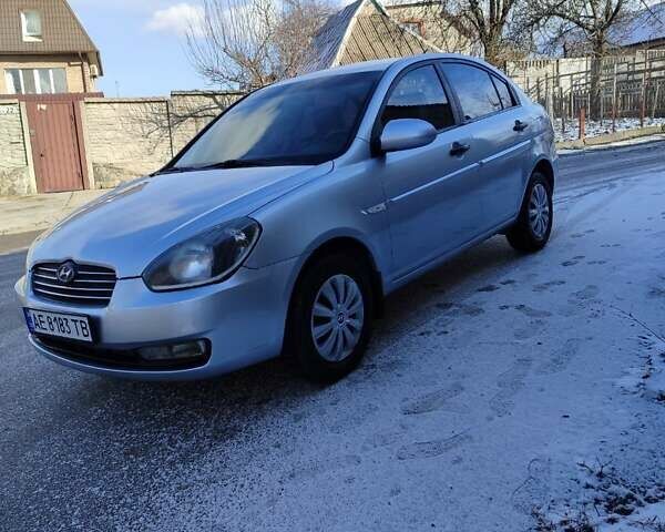 Сірий Хендай Акцент, об'ємом двигуна 1.4 л та пробігом 230 тис. км за 4700 $, фото 2 на Automoto.ua