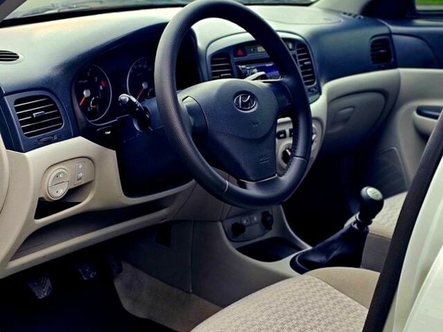 Хендай Акцент 2007 у Дніпро (Дніпропетровську) на Automoto.ua Сірий Хендай Акцент, об'ємом двигуна 1.4 л та пробігом 159 тис. км за 4850 $, фото 7 на Automoto.ua