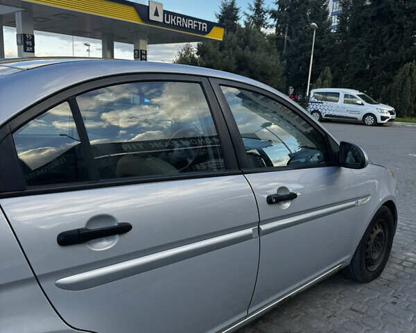 Хендай Акцент 2007 у Івано-Франківську на Automoto.ua Сірий Хендай Акцент, об'ємом двигуна 1.6 л та пробігом 301 тис. км за 3500 $, фото 6 на Automoto.ua