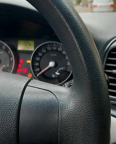 Хендай Акцент 2007 в Одессе на Automoto.ua Серый Хендай Акцент, объемом двигателя 1.4 л и пробегом 127 тыс. км за 5200 $, фото 11 на Automoto.ua