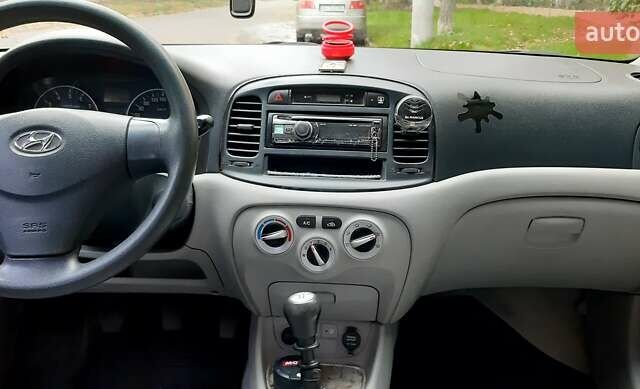 Хендай Акцент 2007 в Одессе на Automoto.ua Серый Хендай Акцент, объемом двигателя 1.4 л и пробегом 127 тыс. км за 5200 $, фото 9 на Automoto.ua