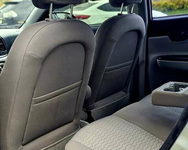 Хендай Акцент 2007 у Дніпро (Дніпропетровську) на Automoto.ua Сірий Хендай Акцент, об'ємом двигуна 1.4 л та пробігом 159 тис. км за 4850 $, фото 8 на Automoto.ua