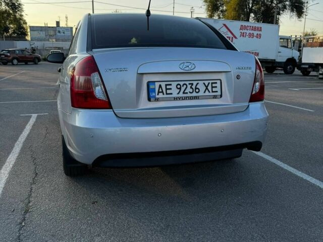 Хендай Акцент 2007 в Днепре (Днепропетровске) на Automoto.ua Серый Хендай Акцент, объемом двигателя 1.4 л и пробегом 223 тыс. км за 4800 $, фото 6 на Automoto.ua