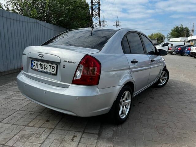 Хендай Акцент 2007 в Днепре (Днепропетровске) на Automoto.ua Серый Хендай Акцент, объемом двигателя 1.4 л и пробегом 145 тыс. км за 5699 $, фото 3 на Automoto.ua