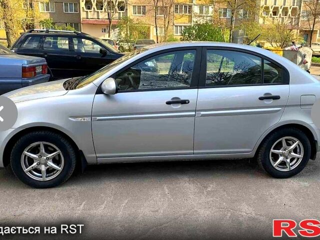 Серый Хендай Акцент, объемом двигателя 1.4 л и пробегом 89 тыс. км за 4000 $, фото 3 на Automoto.ua