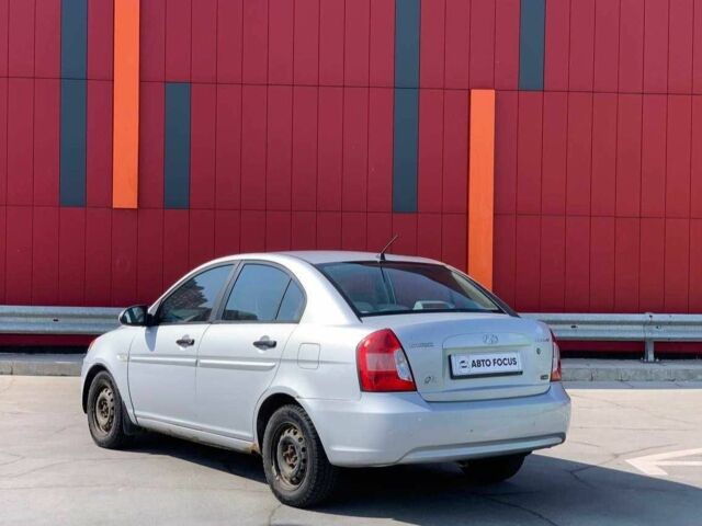 Сірий Хендай Акцент, об'ємом двигуна 1.5 л та пробігом 183 тис. км за 3690 $, фото 6 на Automoto.ua