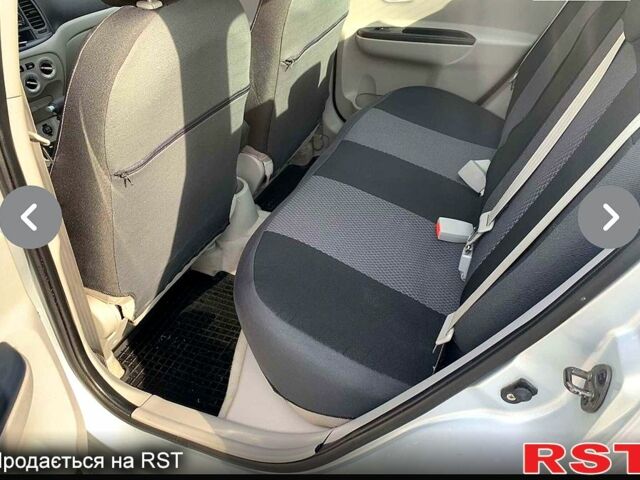 Серый Хендай Акцент, объемом двигателя 1.4 л и пробегом 89 тыс. км за 4000 $, фото 4 на Automoto.ua