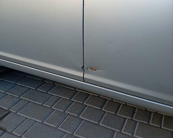 Сірий Хендай Акцент, об'ємом двигуна 1.4 л та пробігом 224 тис. км за 4300 $, фото 3 на Automoto.ua