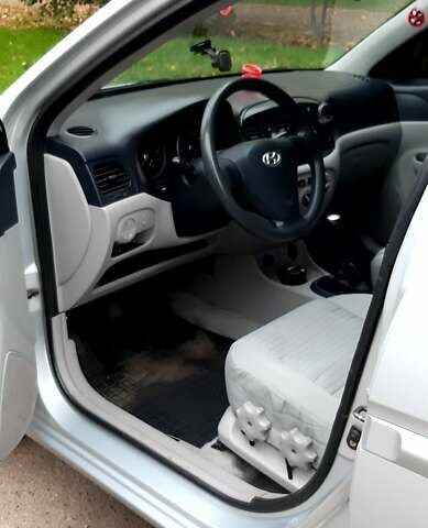 Хендай Акцент 2007 в Одессе на Automoto.ua Серый Хендай Акцент, объемом двигателя 1.4 л и пробегом 127 тыс. км за 5200 $, фото 6 на Automoto.ua