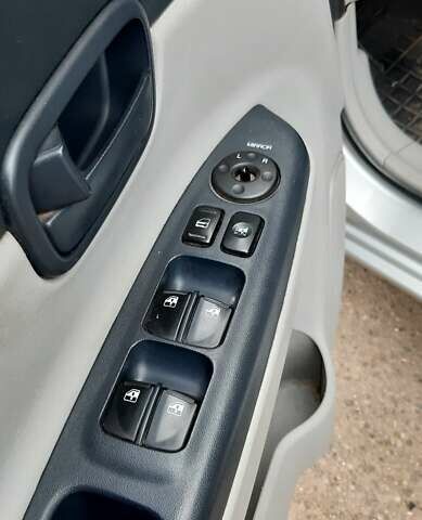 Хендай Акцент 2007 в Одессе на Automoto.ua Серый Хендай Акцент, объемом двигателя 1.4 л и пробегом 127 тыс. км за 5200 $, фото 10 на Automoto.ua