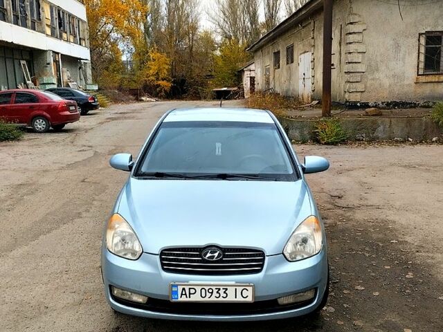 Сірий Хендай Акцент, об'ємом двигуна 1.6 л та пробігом 142 тис. км за 4700 $, фото 4 на Automoto.ua