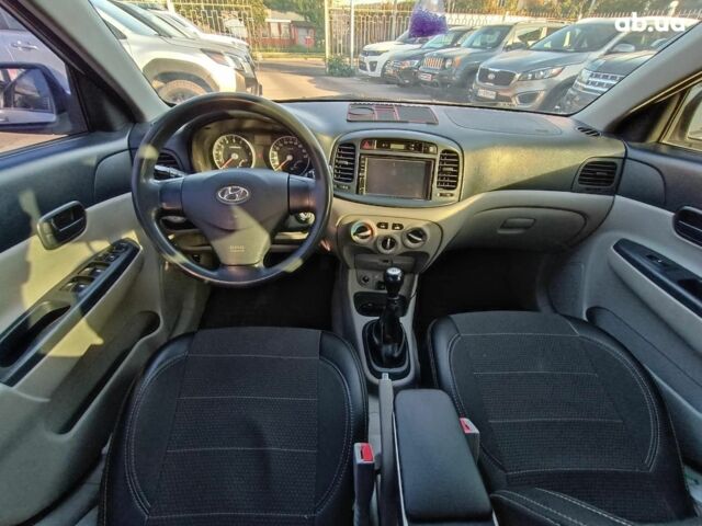 Серый Хендай Акцент, объемом двигателя 1.4 л и пробегом 158 тыс. км за 5890 $, фото 12 на Automoto.ua