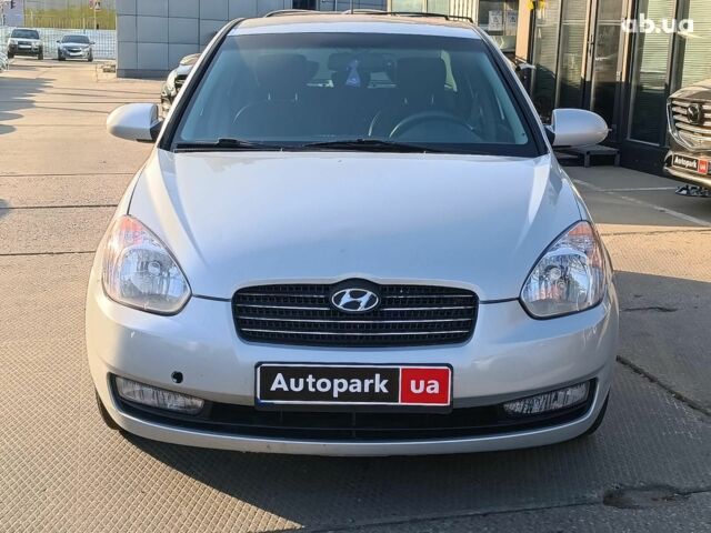 Серый Хендай Акцент, объемом двигателя 1.4 л и пробегом 158 тыс. км за 5890 $, фото 1 на Automoto.ua