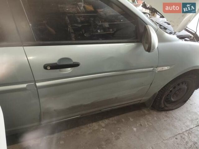 Серый Хендай Акцент, объемом двигателя 1.5 л и пробегом 180 тыс. км за 2500 $, фото 12 на Automoto.ua