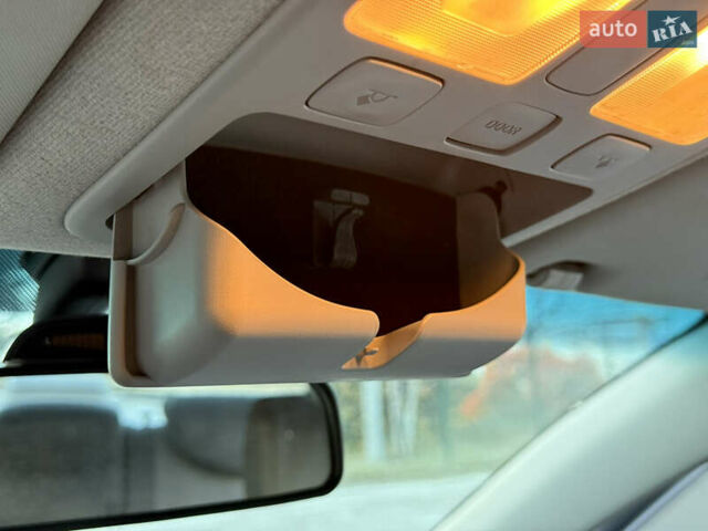 Сірий Хендай Акцент, об'ємом двигуна 1.4 л та пробігом 138 тис. км за 5600 $, фото 63 на Automoto.ua