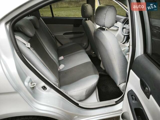 Сірий Хендай Акцент, об'ємом двигуна 1.5 л та пробігом 150 тис. км за 5500 $, фото 29 на Automoto.ua