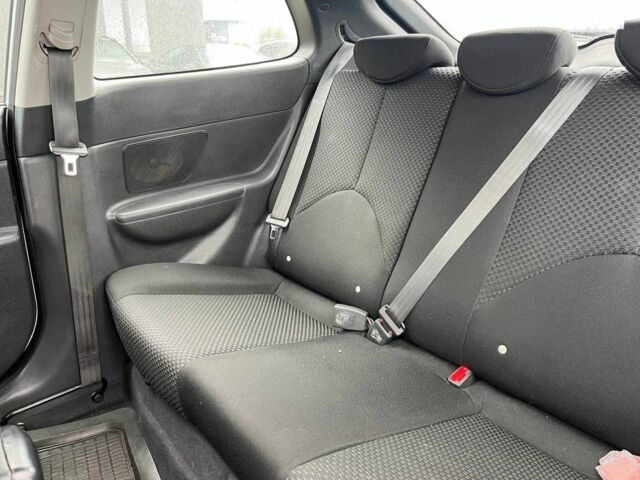 Серый Хендай Акцент, объемом двигателя 1.6 л и пробегом 105 тыс. км за 4490 $, фото 18 на Automoto.ua