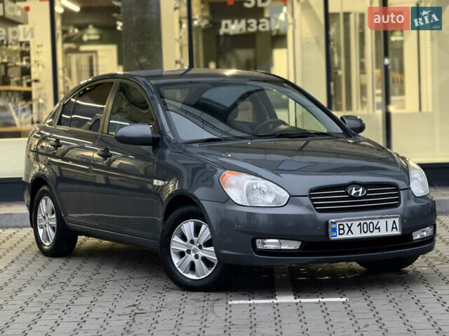 Серый Хендай Акцент, объемом двигателя 1.5 л и пробегом 155 тыс. км за 5200 $, фото 7 на Automoto.ua