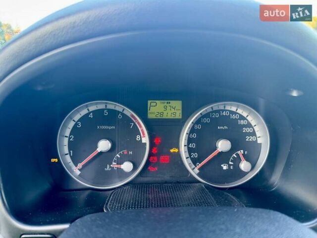 Сірий Хендай Акцент, об'ємом двигуна 1.4 л та пробігом 282 тис. км за 5000 $, фото 20 на Automoto.ua