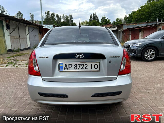 Сірий Хендай Акцент, об'ємом двигуна 1.4 л та пробігом 290 тис. км за 4799 $, фото 4 на Automoto.ua