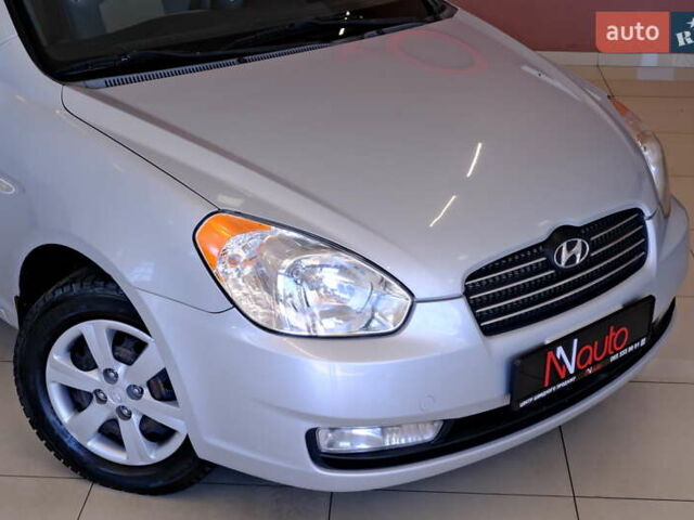 Серый Хендай Акцент, объемом двигателя 1.6 л и пробегом 55 тыс. км за 6900 $, фото 11 на Automoto.ua