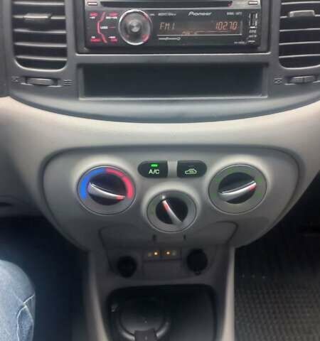 Серый Хендай Акцент, объемом двигателя 1.49 л и пробегом 190 тыс. км за 4800 $, фото 11 на Automoto.ua