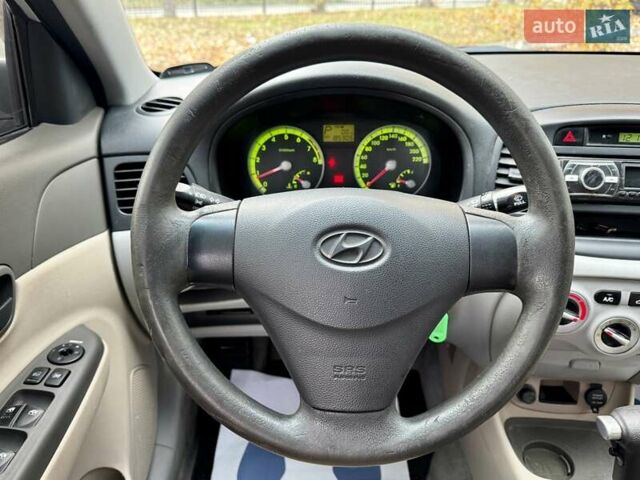 Серый Хендай Акцент, объемом двигателя 1.4 л и пробегом 165 тыс. км за 4990 $, фото 22 на Automoto.ua