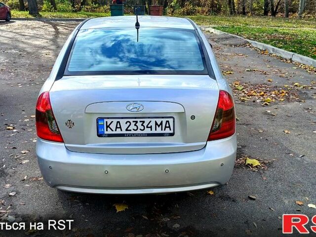 Сірий Хендай Акцент, об'ємом двигуна 1.4 л та пробігом 138 тис. км за 5000 $, фото 4 на Automoto.ua