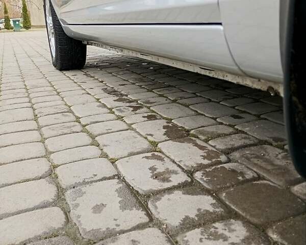 Сірий Хендай Акцент, об'ємом двигуна 1.4 л та пробігом 73 тис. км за 5995 $, фото 4 на Automoto.ua