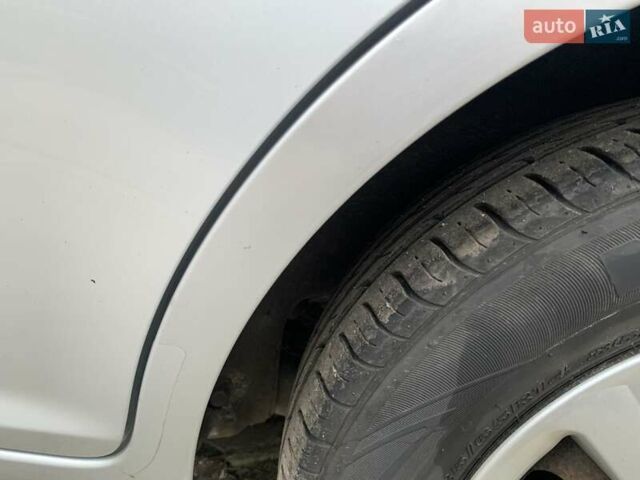 Серый Хендай Акцент, объемом двигателя 1.4 л и пробегом 144 тыс. км за 5300 $, фото 21 на Automoto.ua