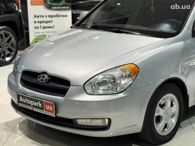 Серый Хендай Акцент, объемом двигателя 1.4 л и пробегом 203 тыс. км за 4990 $, фото 7 на Automoto.ua