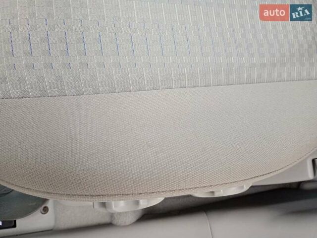 Сірий Хендай Акцент, об'ємом двигуна 1.4 л та пробігом 73 тис. км за 5995 $, фото 25 на Automoto.ua