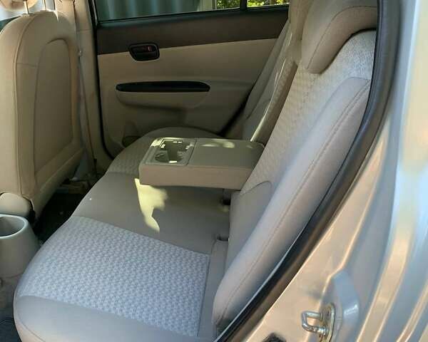 Сірий Хендай Акцент, об'ємом двигуна 1.4 л та пробігом 170 тис. км за 5100 $, фото 18 на Automoto.ua