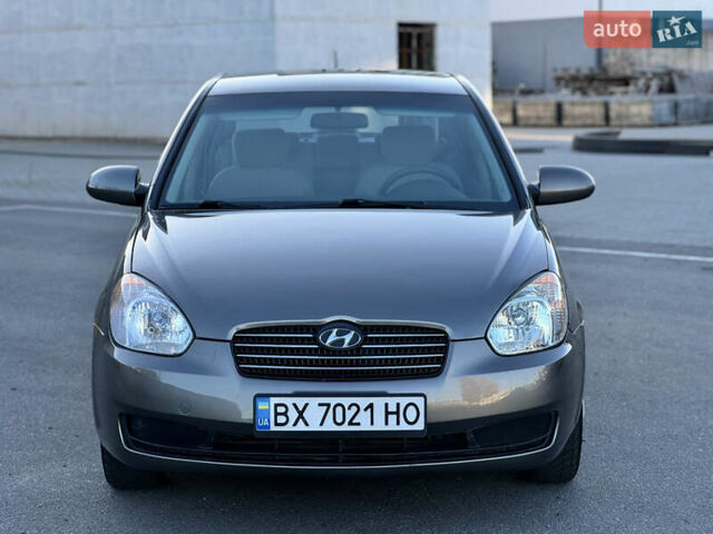 Серый Хендай Акцент, объемом двигателя 1.4 л и пробегом 98 тыс. км за 4899 $, фото 10 на Automoto.ua