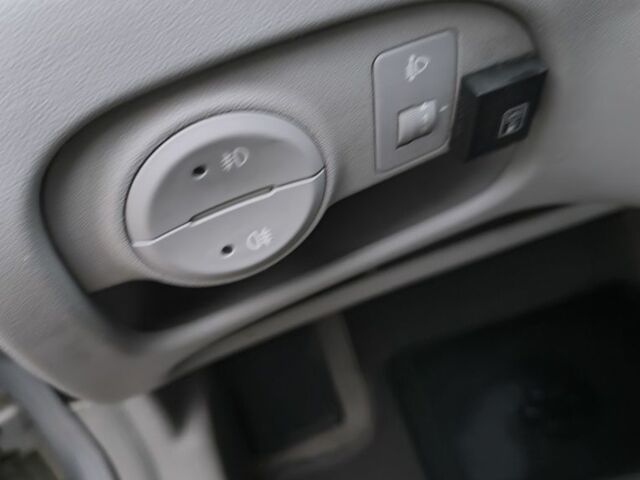 Серый Хендай Акцент, объемом двигателя 1.4 л и пробегом 120 тыс. км за 3600 $, фото 13 на Automoto.ua