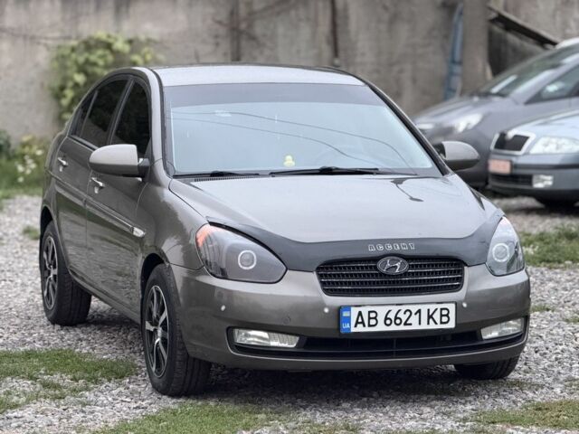 Хендай Акцент 2008 в Виннице на Automoto.ua Серый Хендай Акцент, объемом двигателя 1.6 л и пробегом 197 тыс. км за 5650 $, фото 4 на Automoto.ua