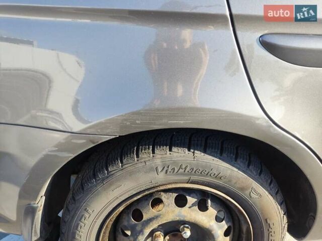 Сірий Хендай Акцент, об'ємом двигуна 1.4 л та пробігом 231 тис. км за 4999 $, фото 18 на Automoto.ua