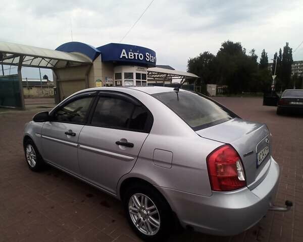 Сірий Хендай Акцент, об'ємом двигуна 1.4 л та пробігом 209 тис. км за 4500 $, фото 1 на Automoto.ua