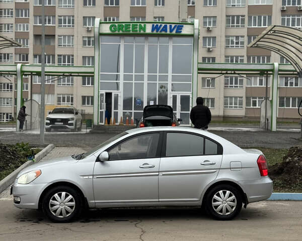 Сірий Хендай Акцент, об'ємом двигуна 1.4 л та пробігом 313 тис. км за 4150 $, фото 12 на Automoto.ua