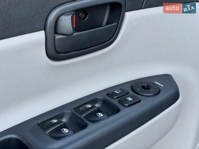 Серый Хендай Акцент, объемом двигателя 1.4 л и пробегом 98 тыс. км за 4899 $, фото 15 на Automoto.ua