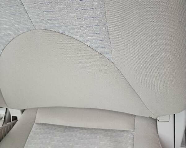 Сірий Хендай Акцент, об'ємом двигуна 1.4 л та пробігом 73 тис. км за 5995 $, фото 26 на Automoto.ua