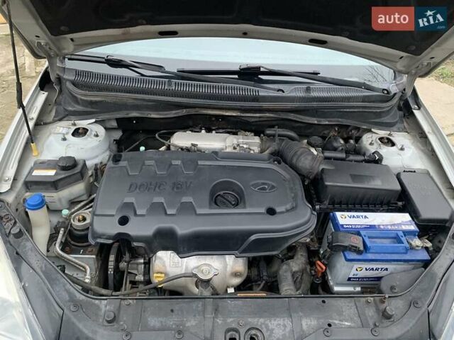 Серый Хендай Акцент, объемом двигателя 1.4 л и пробегом 144 тыс. км за 5300 $, фото 30 на Automoto.ua