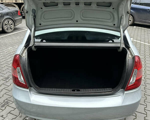 Серый Хендай Акцент, объемом двигателя 1.4 л и пробегом 207 тыс. км за 3850 $, фото 23 на Automoto.ua