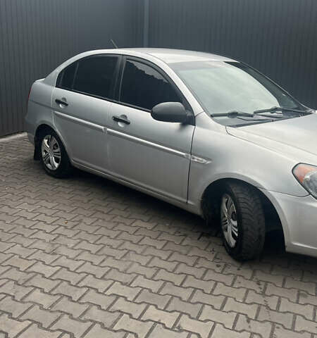 Сірий Хендай Акцент, об'ємом двигуна 1.4 л та пробігом 268 тис. км за 3500 $, фото 3 на Automoto.ua